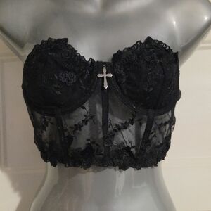 ROMWE Black Lace Longline Bustier Bra with Cross Charm